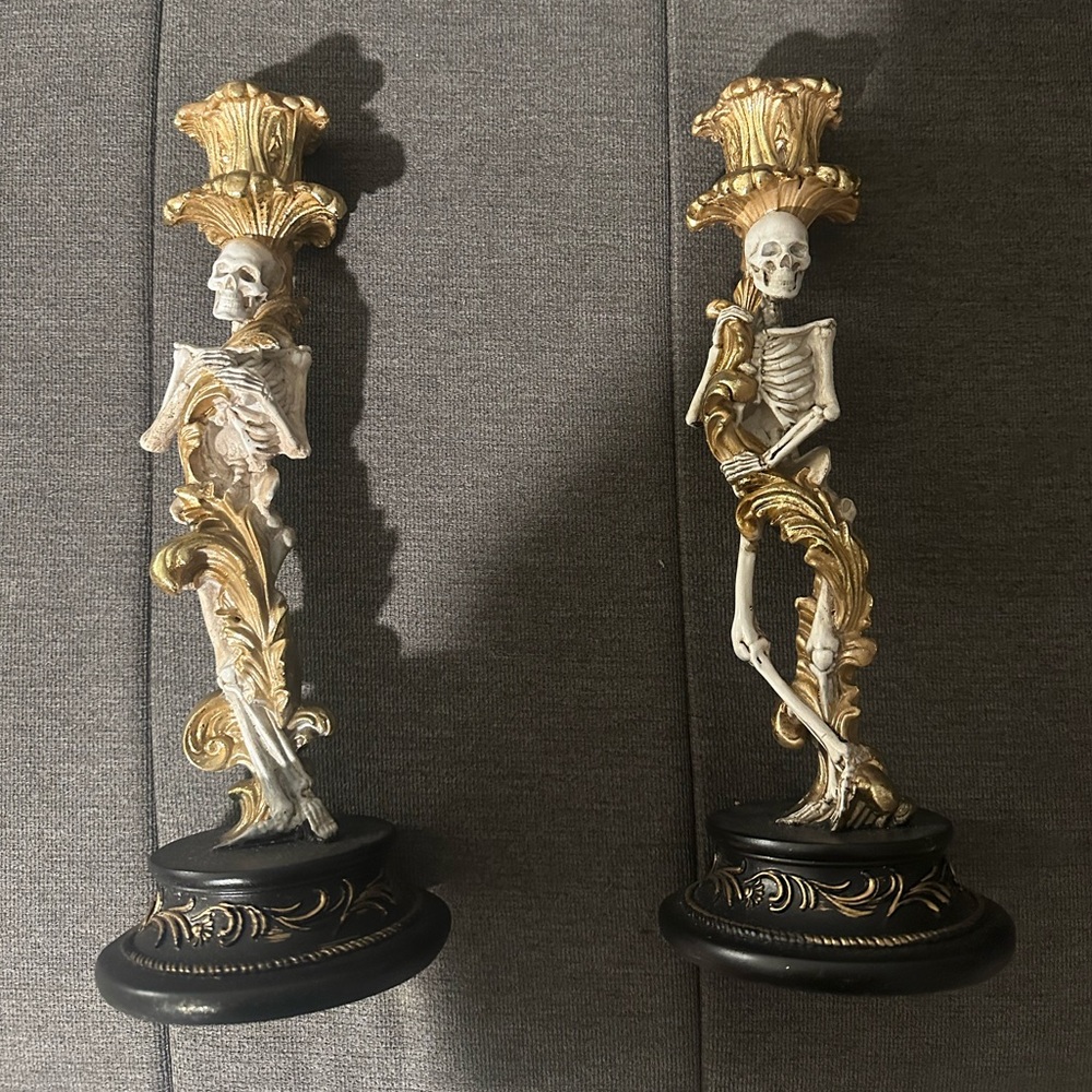 Christian Siriano Skelenton Candle holder